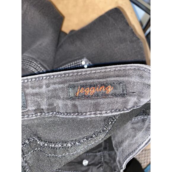 Earl Jeans Black Wash Embellished Rhinestones size 10 GUC Jeggings - Picture 10 of 12